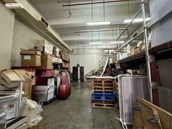 L & Y Building (D20), Warehouse #570041311